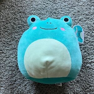 Blue/green Frog squishmallows